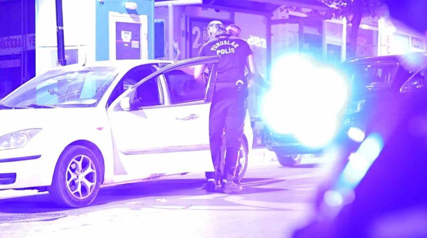 Aksaray’da yunus polislerinden şok uygulama