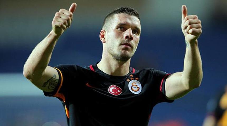 Galatasaray'da Podolski şoku yaşanıyor