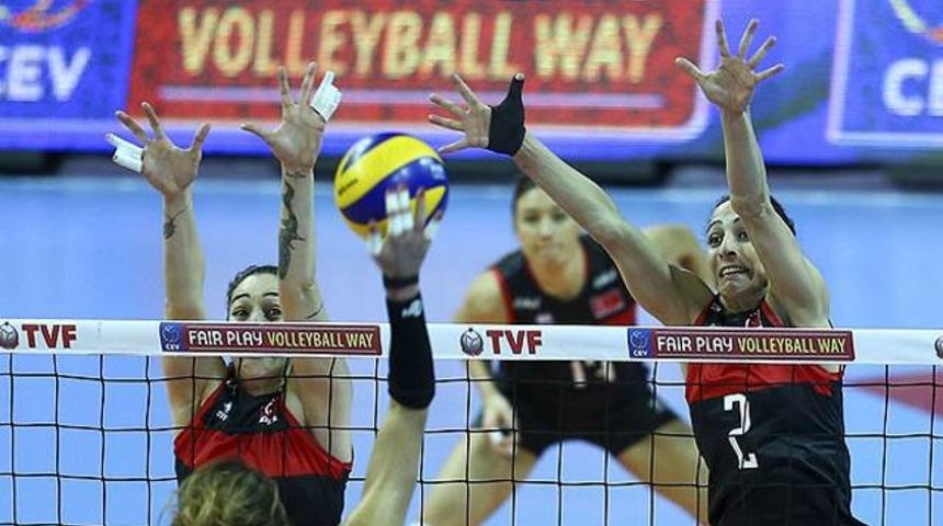 Sultanlar, Hollanda'ya takıldı