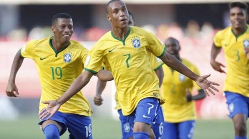 Fenerbah&ccedil;e'den 17'lik Leandrinho'ya 20 milyon Euro