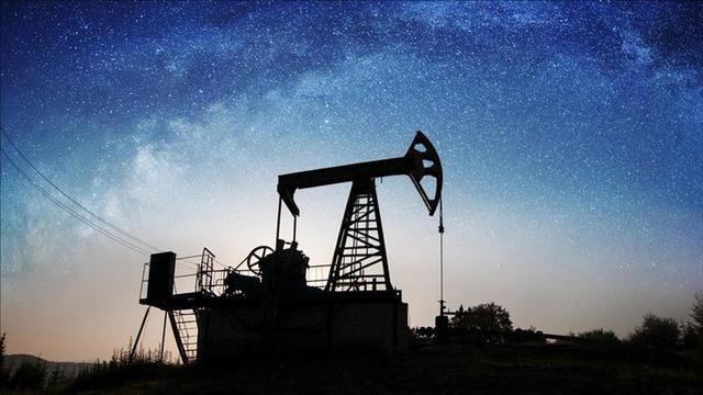 ABD'nin ticari ham petrol stokları 3 milyon varil arttı