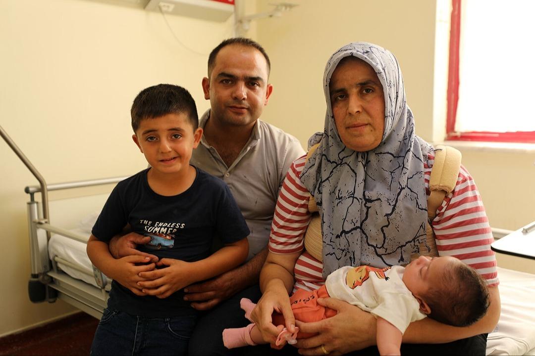 Abisinin yaşadığı başına geldi! Doğumdan hemen sonra acil ameliyata alındı 2