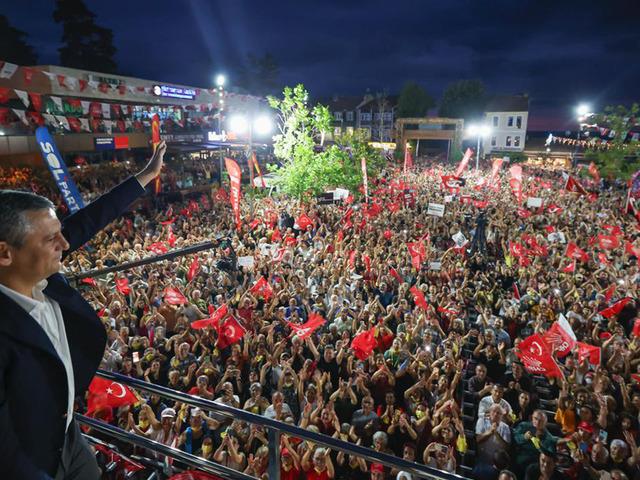 CHP'de kurultay süreci resmen başladı