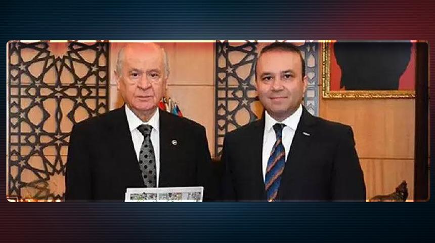 Önce Bahçeli, şimdi de danışmanı Çiçek! Operasyonları köşesine taşıdı: "Adalet, hukuk temelinde yürütülse kimsenin kimseye söyleyecek tek bir sözü kalmaz"