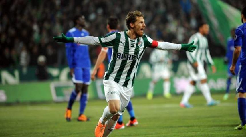  Fenerbah&ccedil;e'den Beşiktaş'a Serdar Aziz &ccedil;alımı!