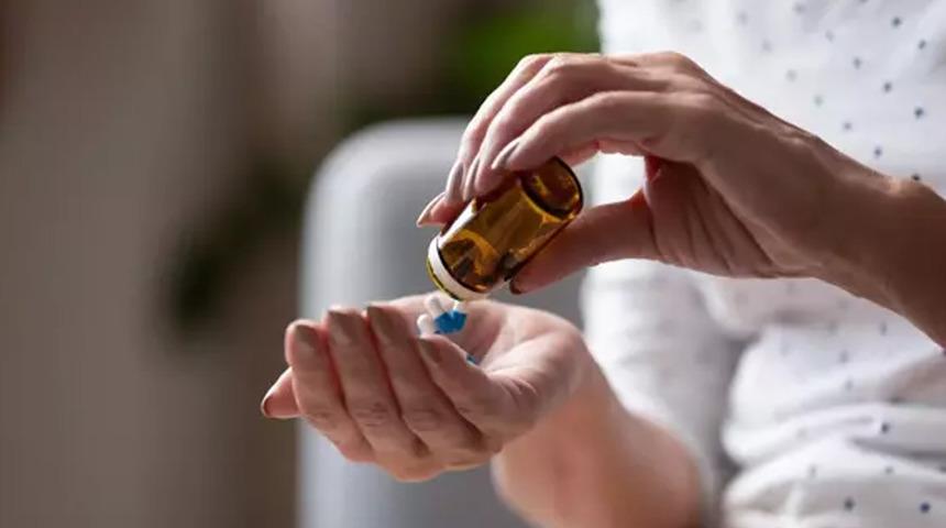 Yanlış kullanımı ölümcül ciddi etkilere yol açıyor! Antibiyotik kullanırken dikkat: “Arkadaşıma iyi geldi, bana da iyi gelir” demeyin! 