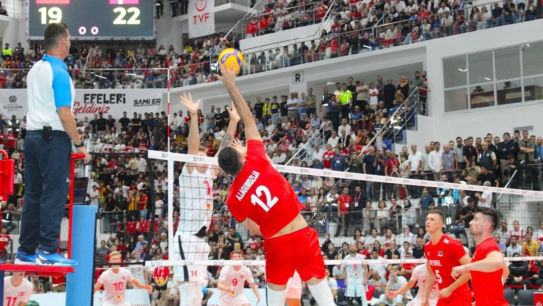 A Milli Erkek Voleybol Takımı Danimarka yı 3-2 ile geçti! Avrupa Şampiyonası na katılmaya hak kazandı... 1