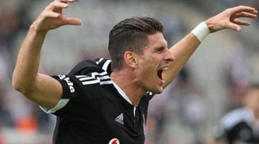 Mario Gomez'in bonservisi 1.000 Euro!