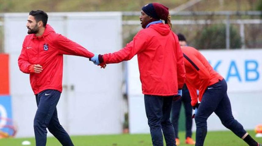 Mehmet Ekici'yi zor tuttular