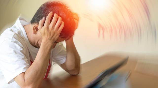 13 yıllık baş ağrısı, 10 dakikada sona erdi: Artık yaşamaktan zevk alıyorum