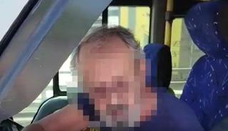 Dolmuş şoförüne ceza üstüne ceza yağdı! Cevabı şaşırttı: 'Kızımla konuşuyordum yasak mı?'