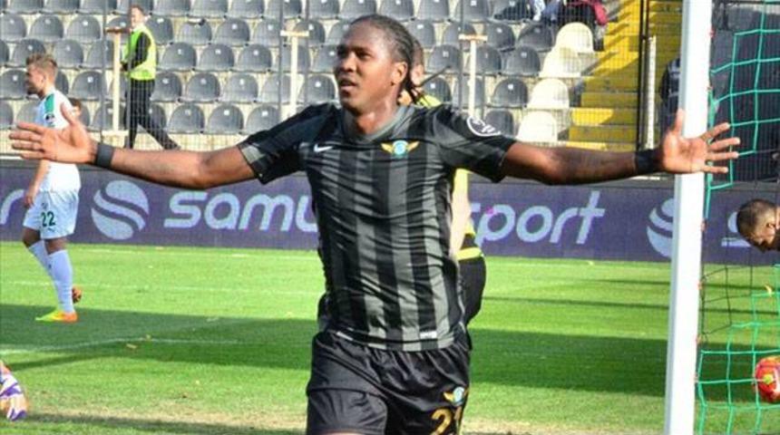 Akhisar'dan Galatasaray'ı zorlayacak teklif