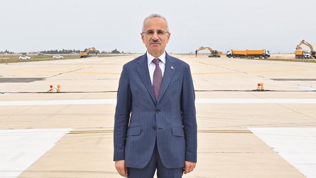 Bakan Uraloğlu'ndan Hatay Havalimanı açıklaması!