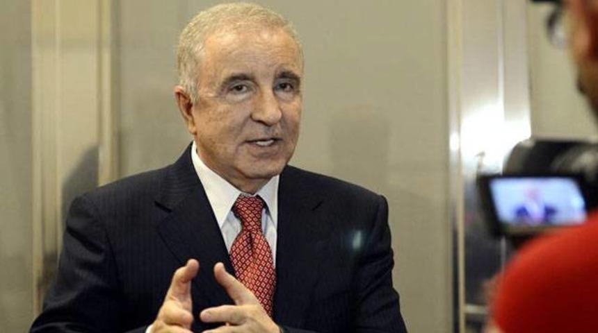 &Uuml;nal Aysal'dan Galatasaray'a tarihi UEFA &ccedil;ağrısı