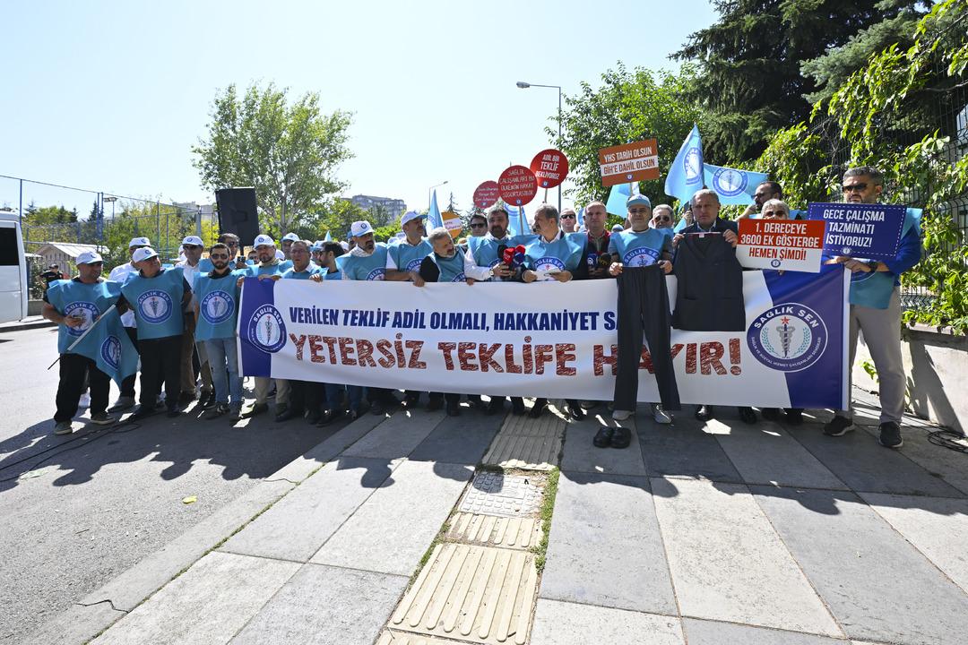 Memur sendikalarından hükümetin zam teklifine tepki:  Gerçekçi bir teklif getirin  5