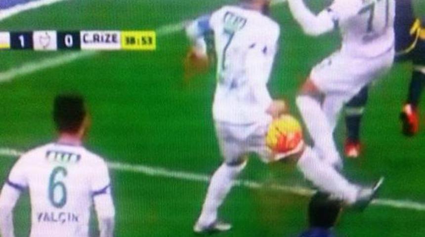 Nihat Kahveci'den olay yorum!