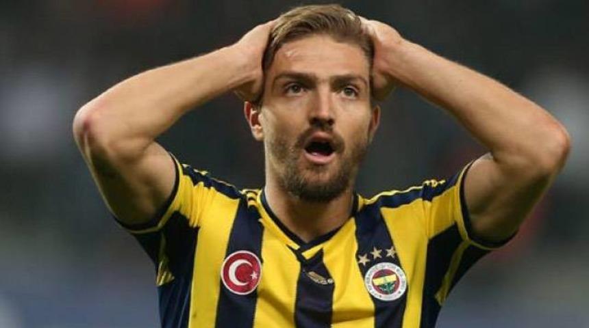 Devler Caner Erkin'in peşinde