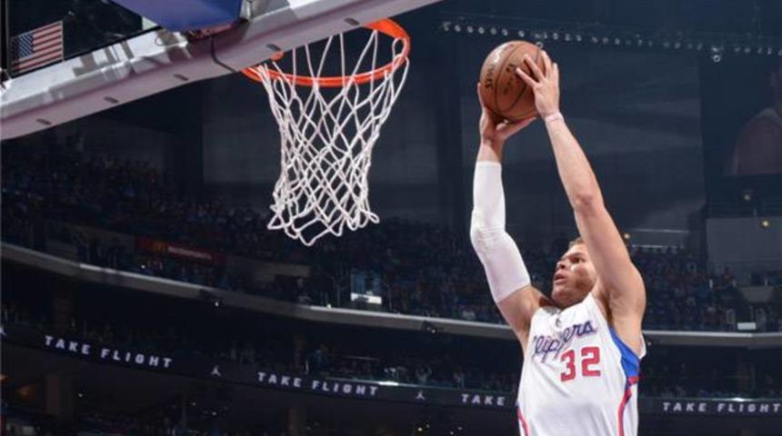 Griffin malzemeciyi yumruklarken elini kırdı