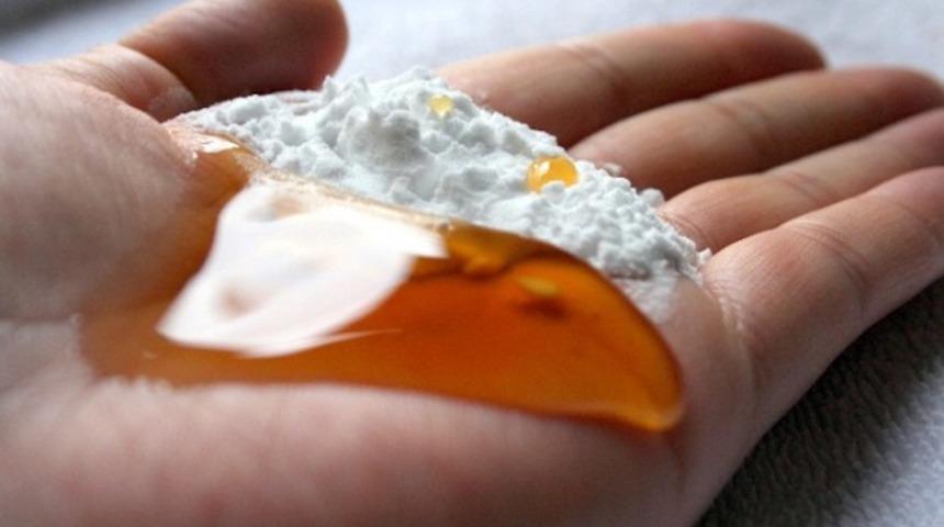 Karbonat ve bal karışımı kanseri v&uuml;cudunuzdan uzak tutuyor