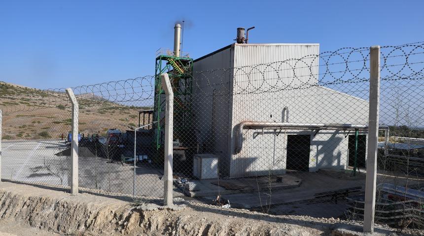 Adana'da etil alkol üretim tesisinde yangın