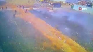 Silivri'de çıkan anız yangınını sanayi çalışanları söndürdü