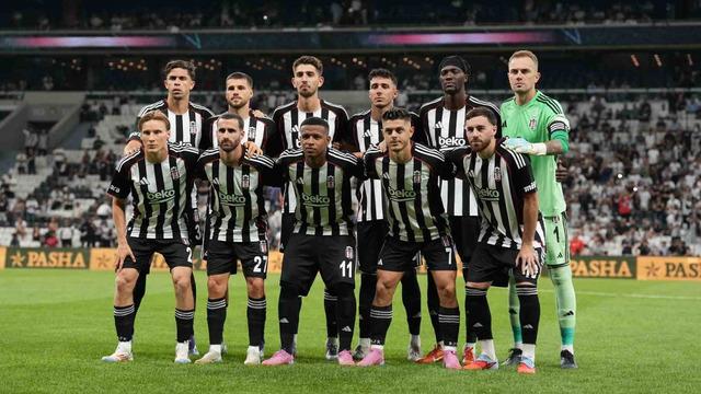 Beşiktaş, UEFA Konferans Ligi'nde play-off turuna yükseldi!