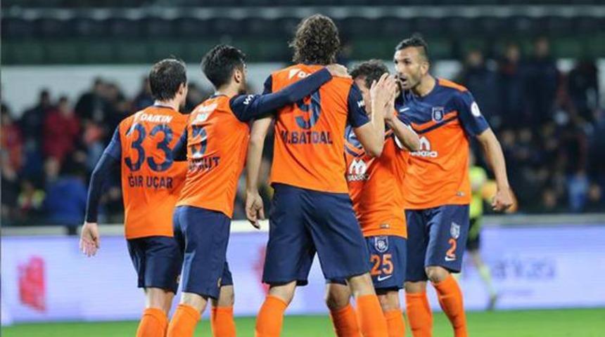 Medipol Başakşehir 4 - 0 Büyükçekmece Tepecikspor