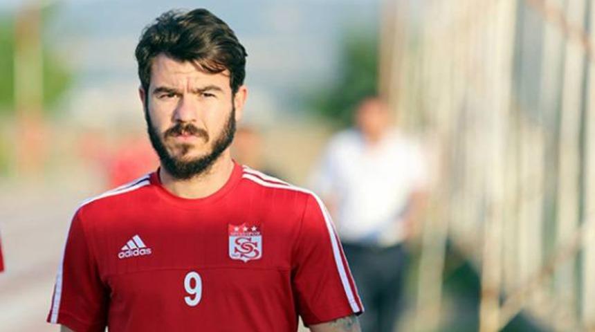 Yekta Kurtuluş Antalyaspor'da