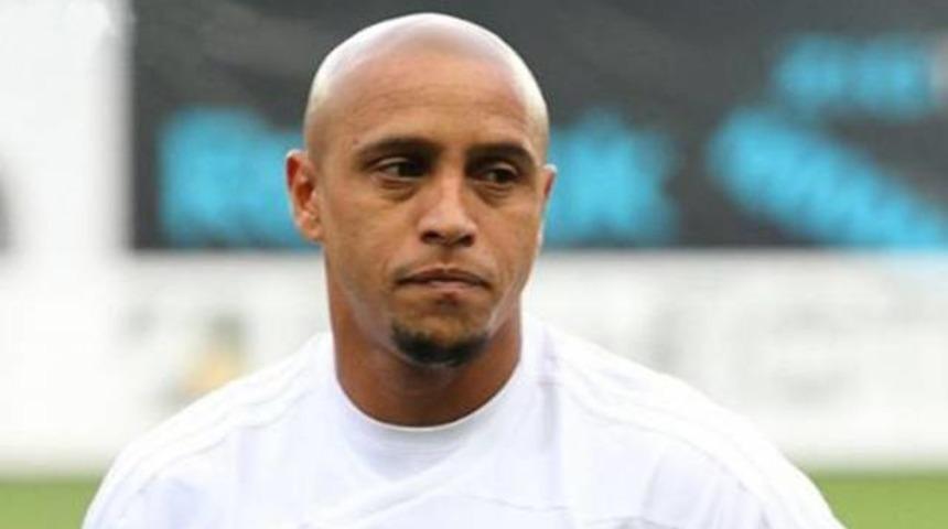 Rus bankası Roberto Carlos'un peşinde!