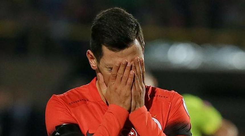 Galatasaray'da Sinan G&uuml;m&uuml;ş şoku