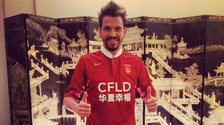 Ersan Adem G&uuml;l&uuml;m, Hebei China'ya transfer oldu