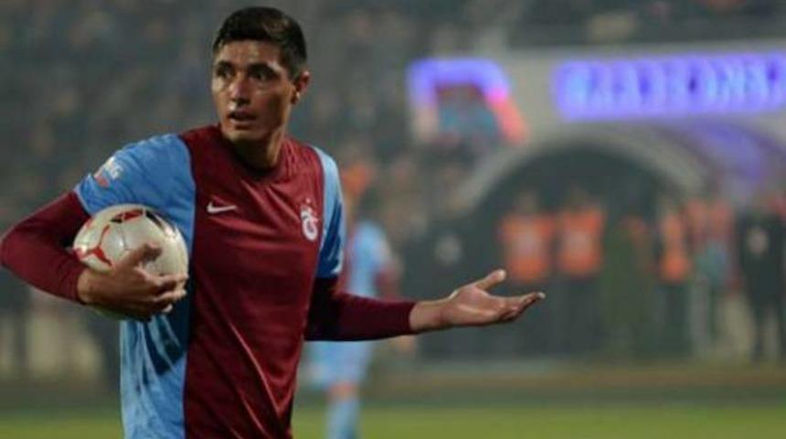 Trabzonspor'da kan kaybı s&uuml;r&uuml;yor