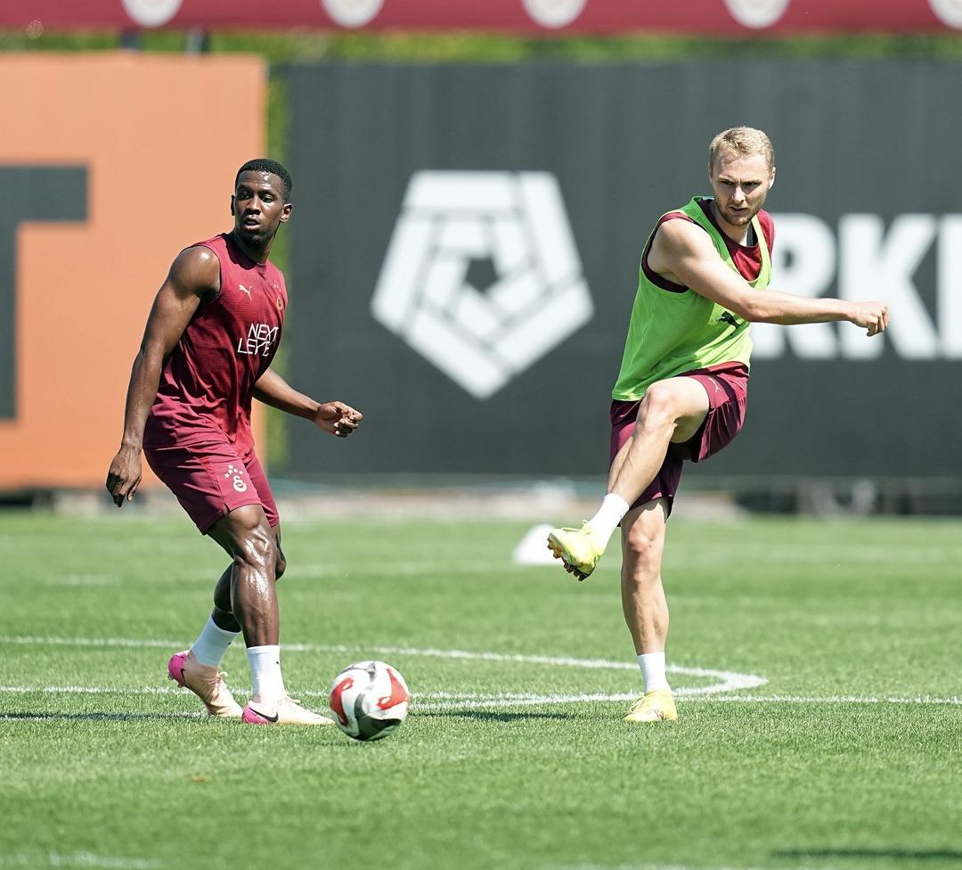 Okan Buruk tan Fatih Karagümrük maçı öncesi sürpriz ilk 11! Icardi ve Osimhen ın durumları açıklandı... 3