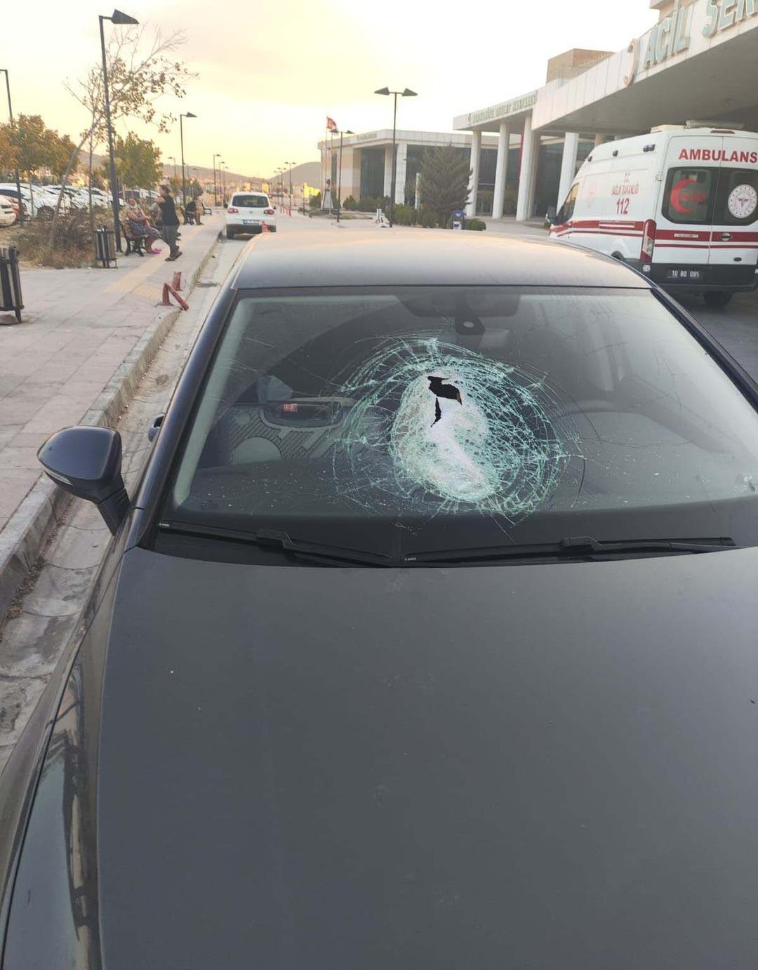 Teoman ın kahreden ölümü! Kamyondan fırlayan taş, 3,5 yaşındaki Teoman’ın ölümünde ‘asli etken’ oldu 4