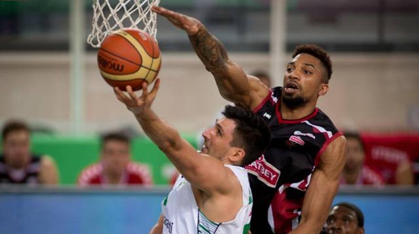 Dar&uuml;şşafaka Doğuş 92-52 Muratbey Uşak Sportif