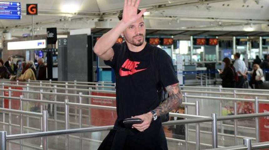 Beşiktaş'tan Adanaspor'a Ersan Adem G&uuml;l&uuml;m resti