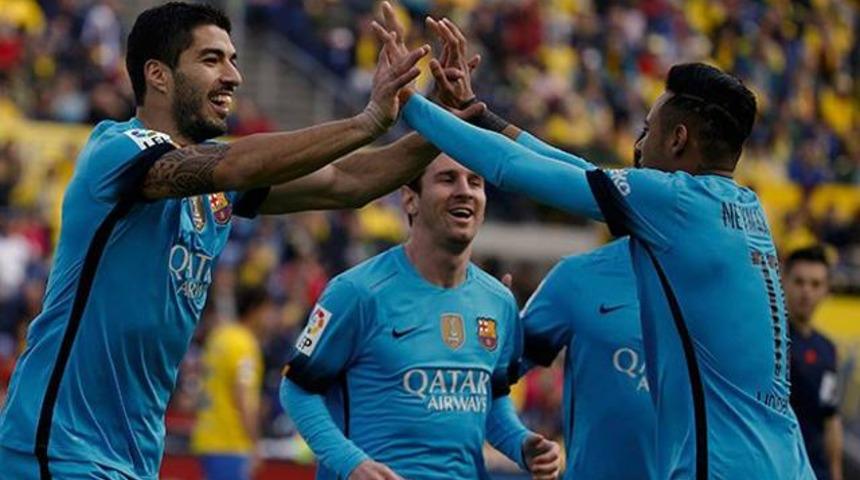 Arda'lı Barcelona &ouml;ld&uuml; &ouml;ld&uuml; dirildi