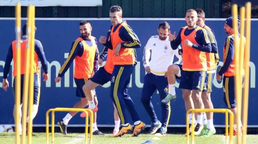 Fenerbah&ccedil;e'nin Lokomotiv Moskova kadrosu belli oldu