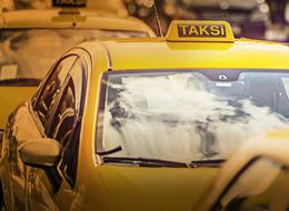 İstanbullular dikkat! Yolda görürseniz şaşırmayın... Taksilerde yeni dönem: O şart kaldırıldı