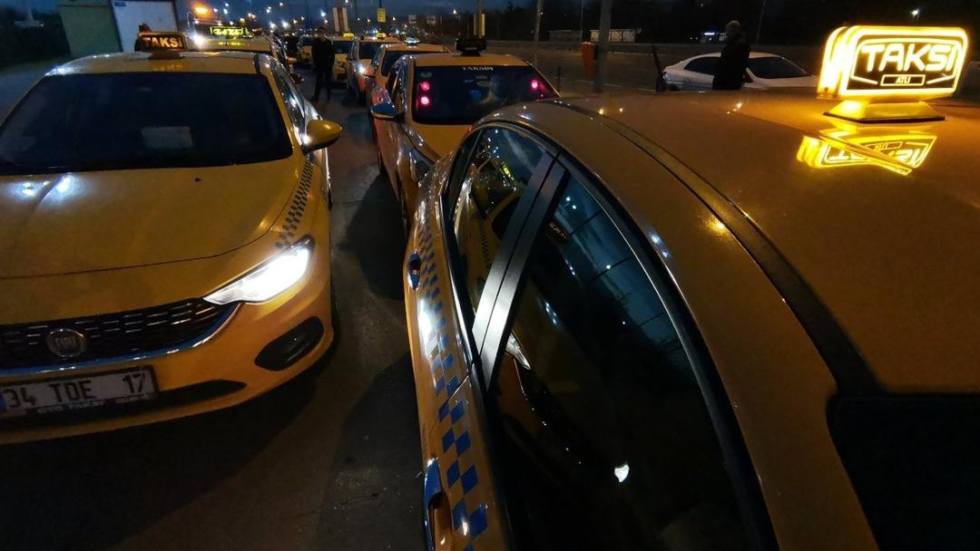Taksi sorunu çözülüyor mu? Farklı modeller yollara çıkıyor 1