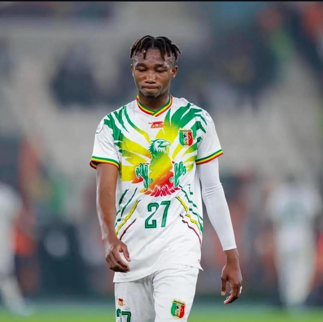 Fenerbahçe, Kerem Aktürkoğlu nun alternatifini buldu! 20 milyon Euro ya Dorgeles Nene geliyor 2