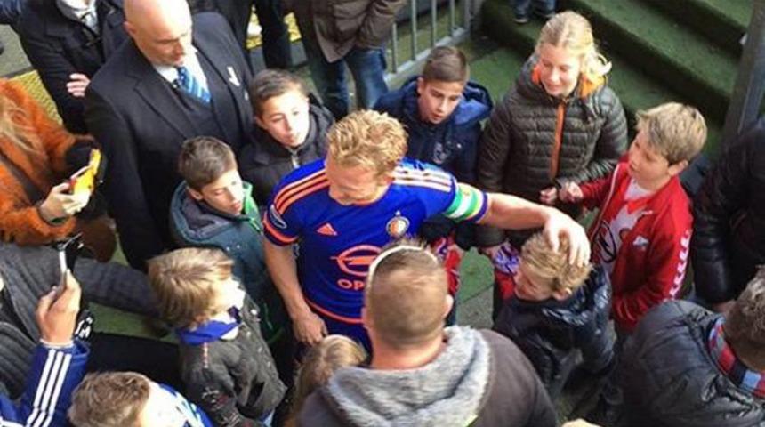 Kuyt tarihe ge&ccedil;ti!