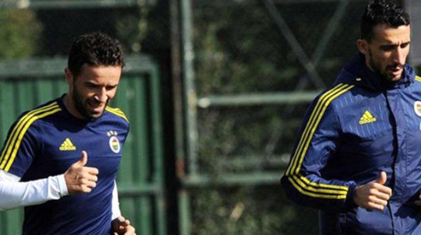 Fenerbah&ccedil;e'de G&ouml;khan G&ouml;n&uuml;l ve Mehmet Topal derbide oynayacak mı?