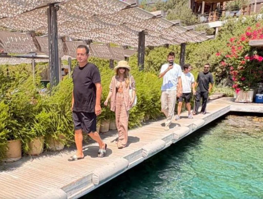 Acun Ilıcalı, dünyaca ünlü futbol efsanesini Bodrum’da ağırladı 1