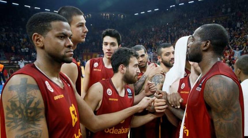 Galatasaray Odeabank 93 - 65 Pınar Karşıyaka