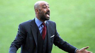 Tolunay Kafkas futbolcusuyla birbirine girdi, istifa etti!
