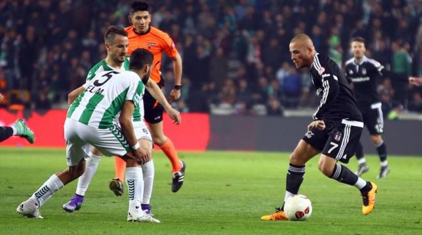 Beşiktaş Konyaspor'a kaybetti, kupadan elendi!