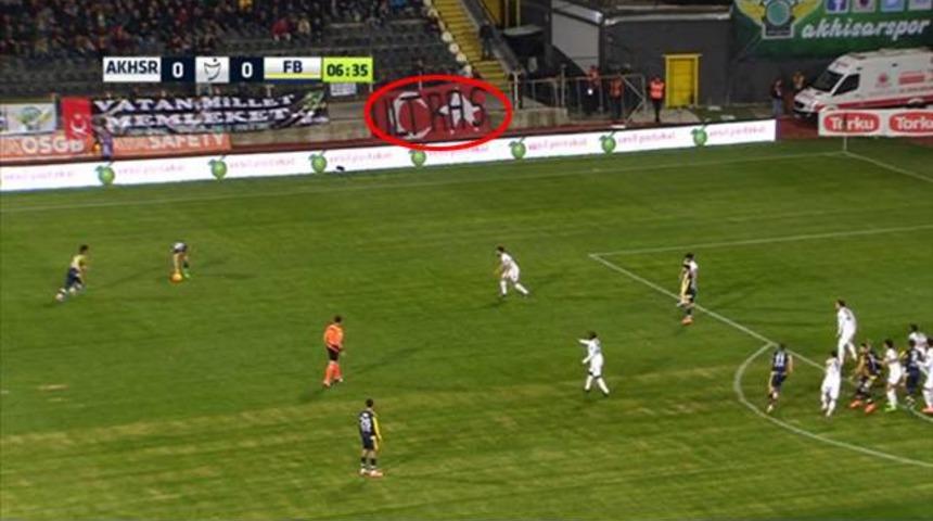 Manisa'da bayrak skandalı!