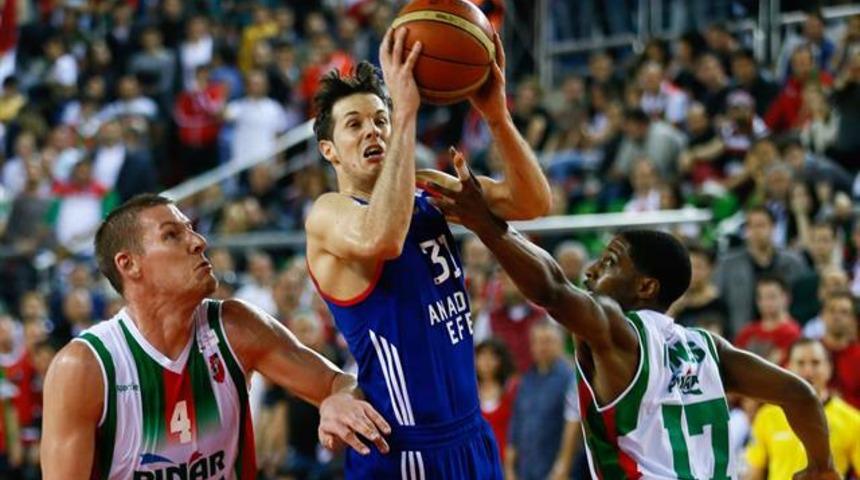 Pınar Karşıyaka 77-89 Anadolu Efes