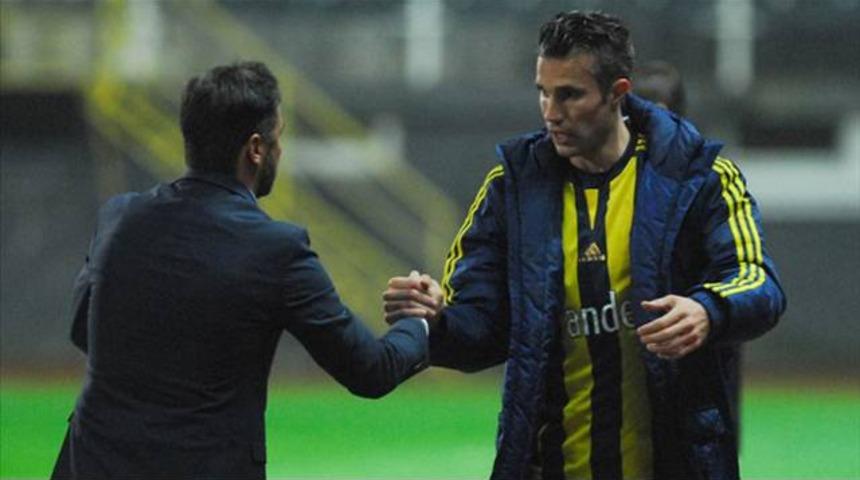 Pereira, van Persie'den izin mi aldı?